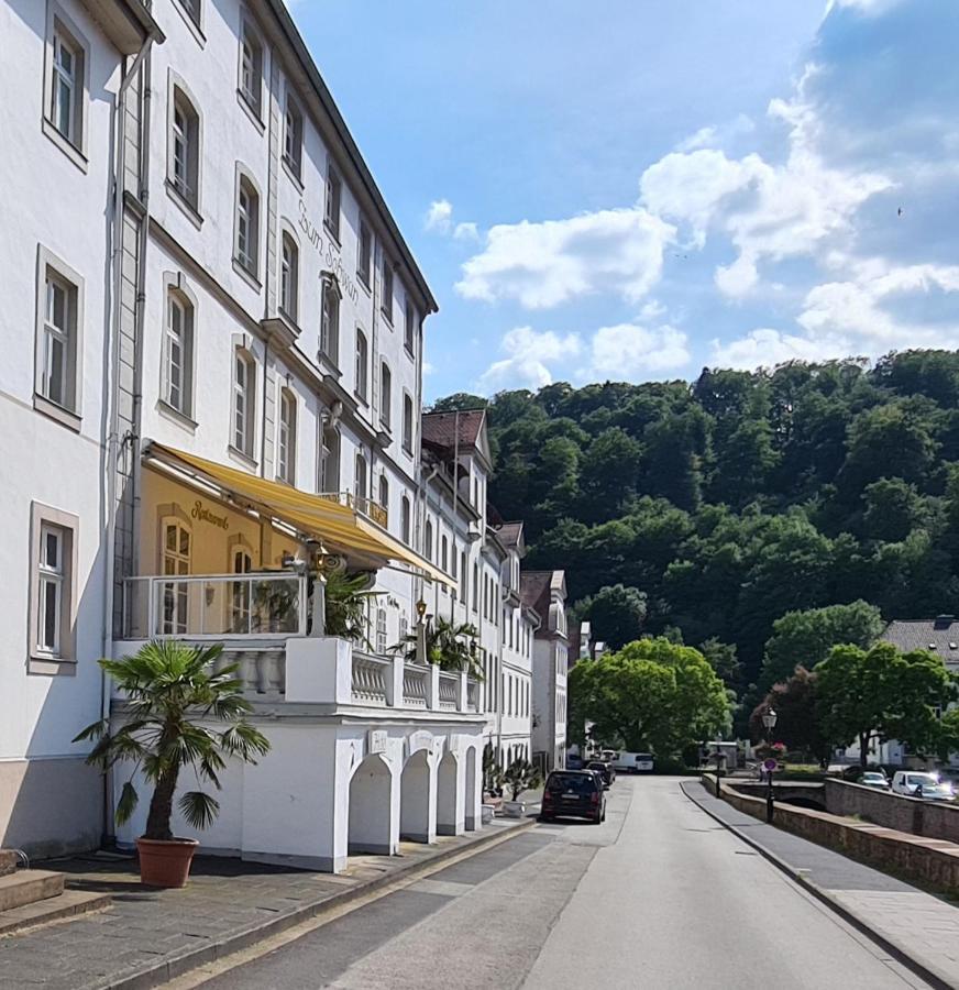 Historisches Hotel Zum Schwan Бад-Карлсхафен Экстерьер фото